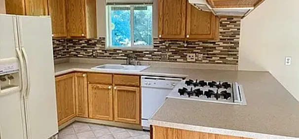 3 bed, 1800 sqft, $2,190 — Photo 4