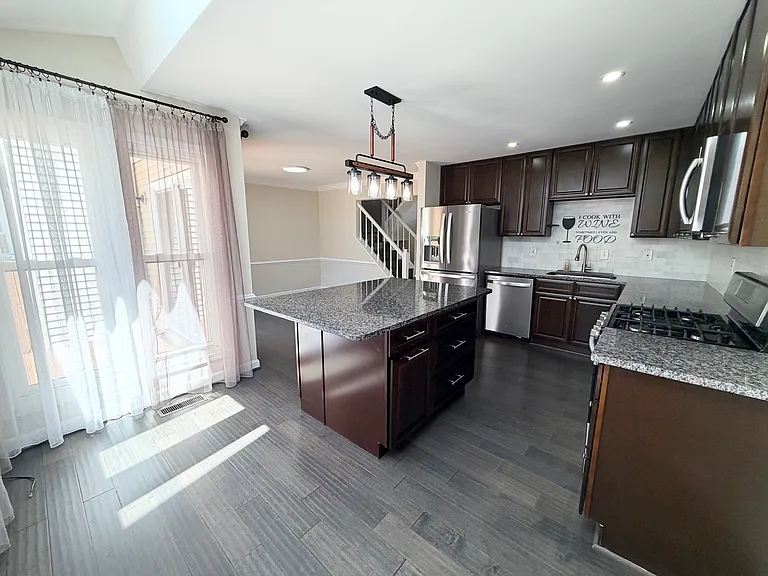 3822 Wagon Wheel Ln — Photo 16