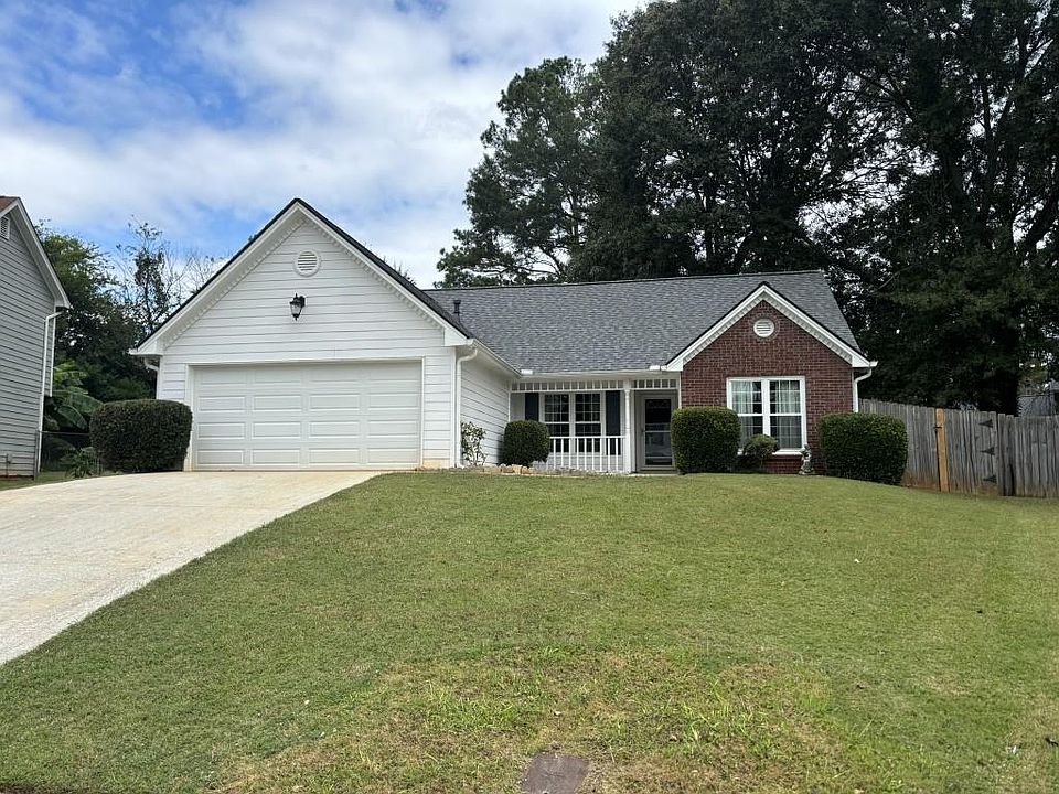 1st image of 946 Martin Heights Dr