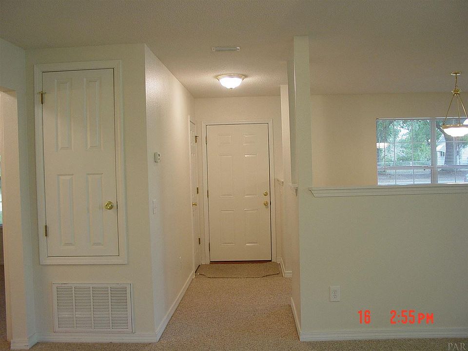 2nd image of 2811 Indiana Ave