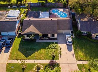 7018 Lugary Dr, Houston, TX 77036