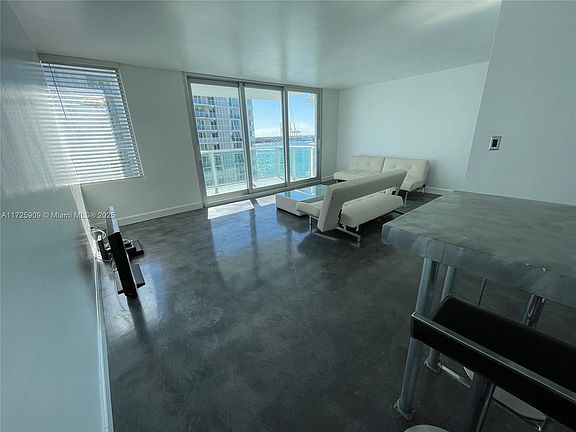 2nd image of 1000 West Ave APT 1029