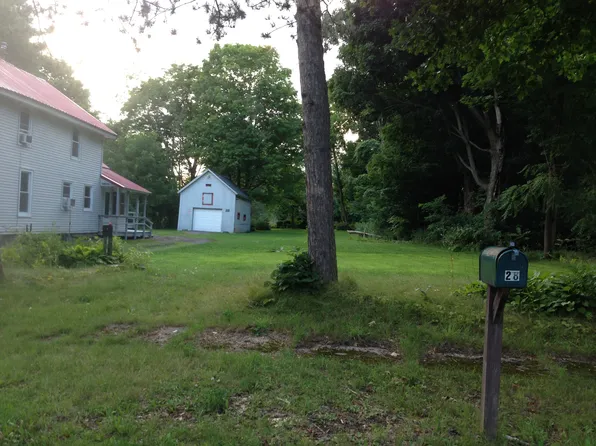 31 Clay St, Cleveland, NY 13042