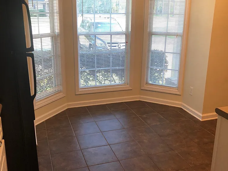 1117 Southbend Dr #A — Photo 25