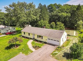405 Goss Ln, Lancaster, MA 01523