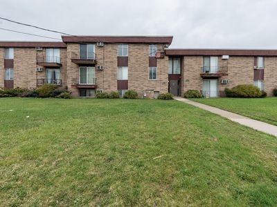 16100 Maple Park Dr #B-6, Maple Hts, OH, 44137