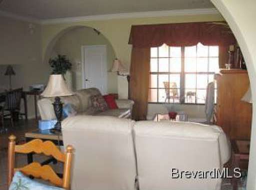 5th image of 195 Montecito Dr
