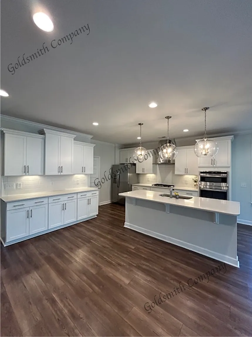 5 bed, 4.5 bath, 2935 sqft, $2,990 — Photo 2