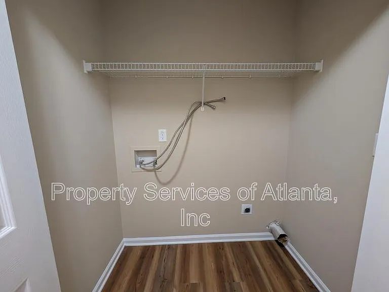 153 Oakland Blvd — Photo 9