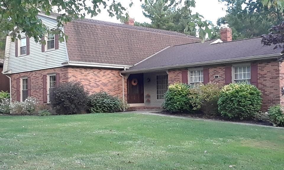 1st image of 3464 Daisy Ct