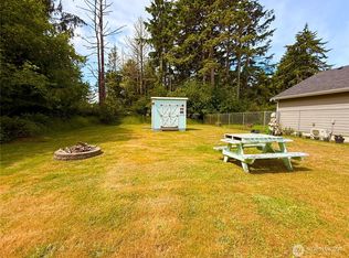467 Mount Olympus Ave SE, Ocean Shores, WA 98569