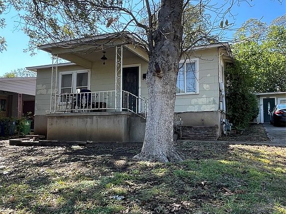 3rd image of 2006 Maple Ave