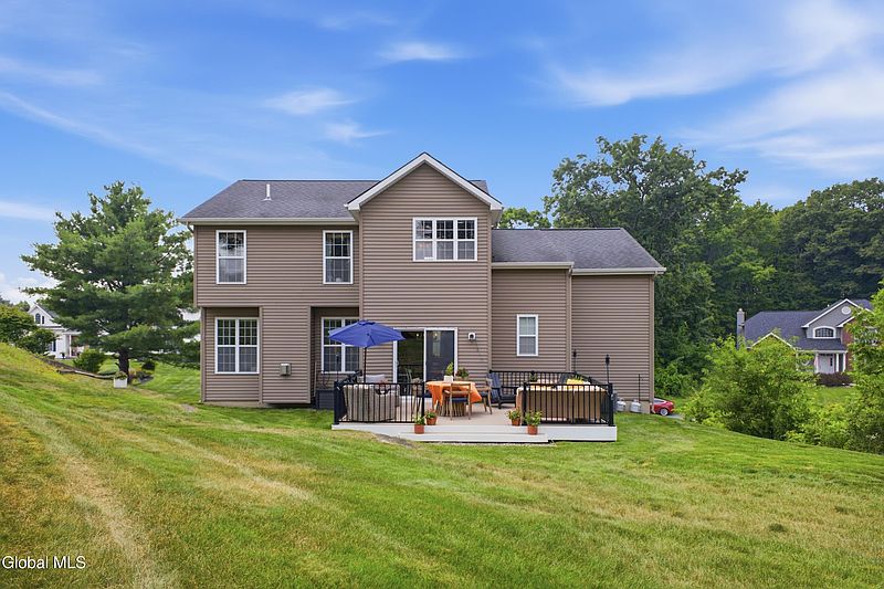 5th image of 34 Lindsay Drive