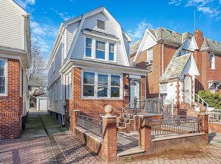 846 E 48th St #1, Brooklyn, NY 11203