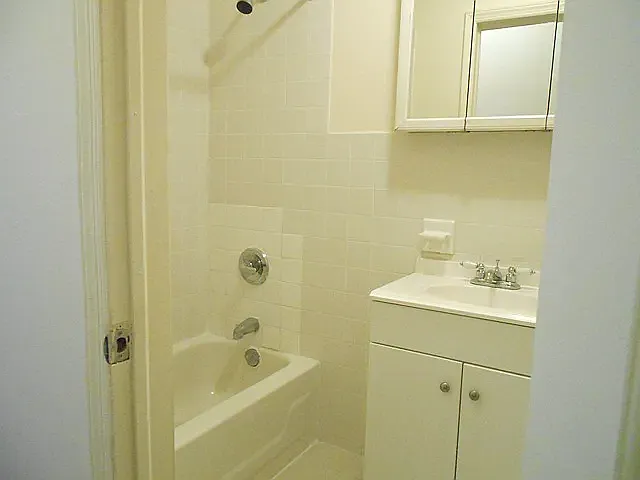 234 Thompson St #35 — Photo 7