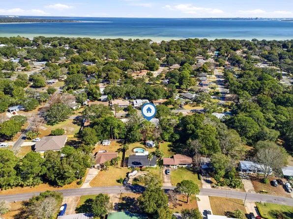 326 Kepner Dr, Fort Walton Beach, FL 32548