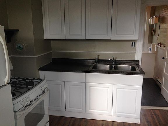 2nd image of 46 Continental Ave #2nd