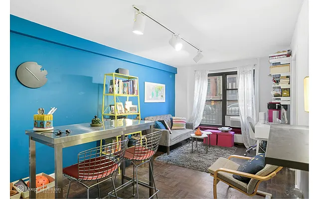 Sold by Douglas Elliman | media 7