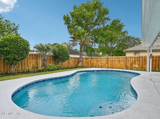 912 Buttercup Dr, Saint Johns, FL 32259
