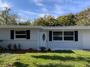 2226 Robinhood Trl, South Daytona, FL 32119