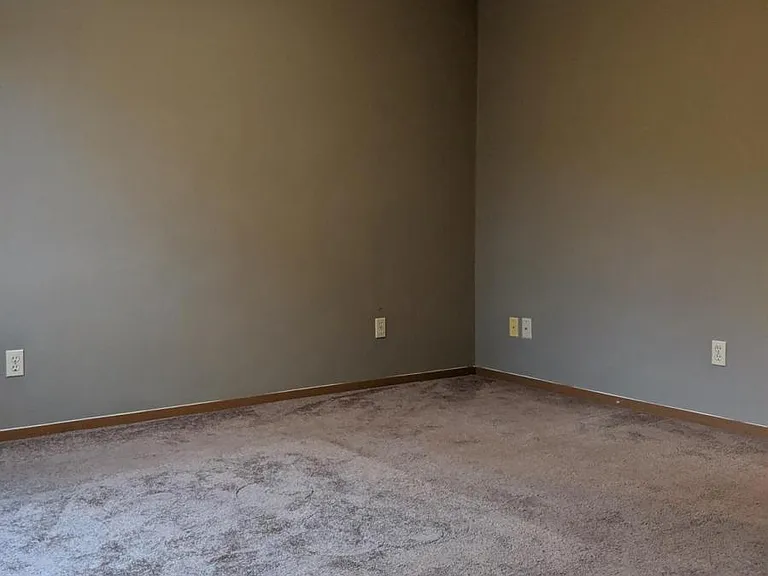 1601 W Stonehenge Dr #2 — Photo 6