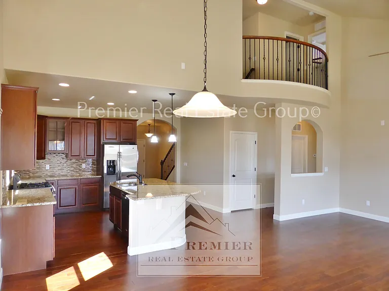 7503 Dutch Loop — Photo 8