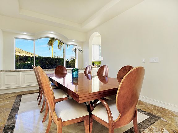 5th image of 16186 Andalucia Ln