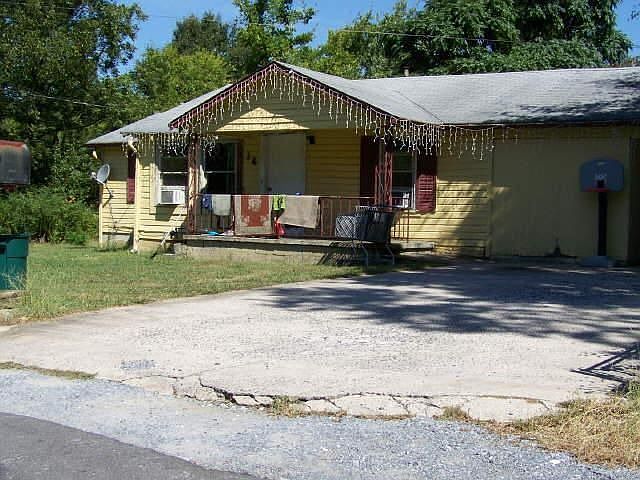 2nd image of 14 Butler Cir NW