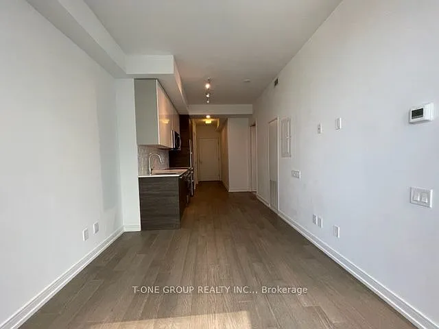 28 Wellesley St E #2905 — Photo 5