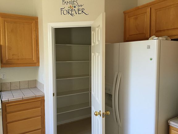 Kitchen Pantry