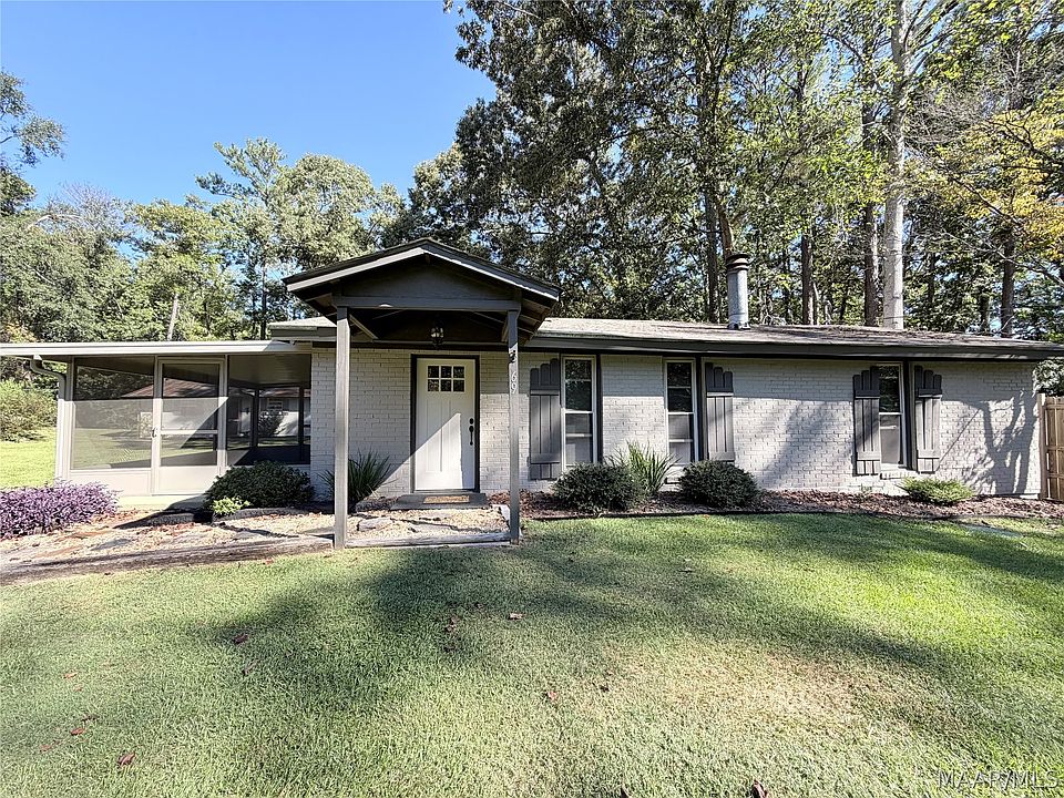 1st image of 69 Pine Dr