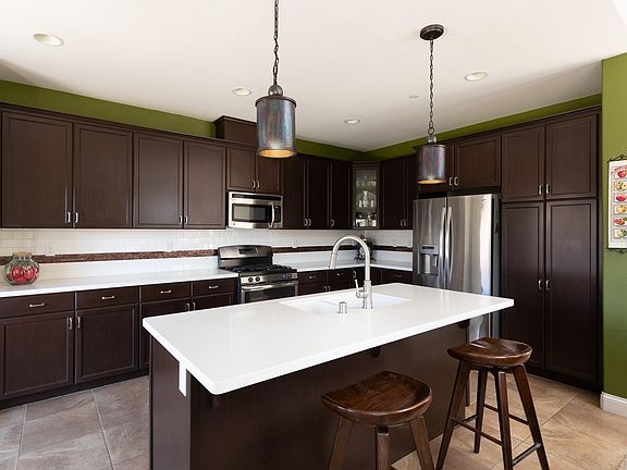 4th image of 1241 Sawleaf Ln