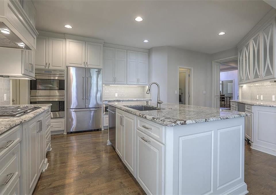 16821 S Grace Dr, Village Of Loch Lloyd, MO 64012 Zillow