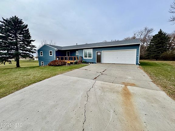 2nd image of 3105 7th St SW