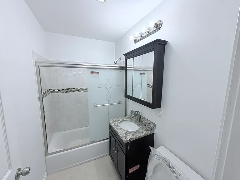 35 Cherry St — Photo 9