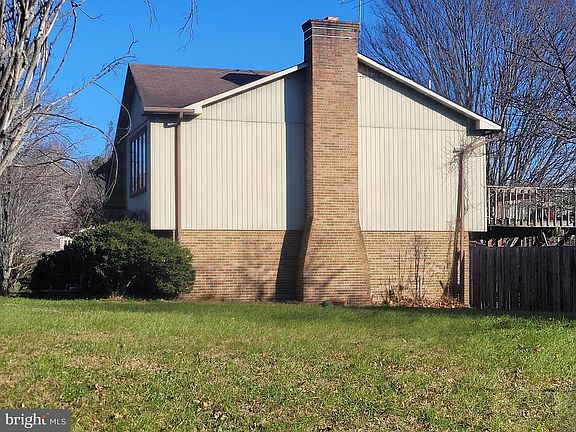 2nd image of 10201 Pine Meadows Ln