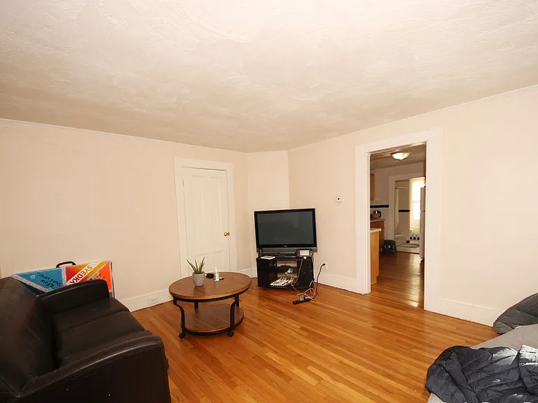 62 Bedford St #2 — Photo 5