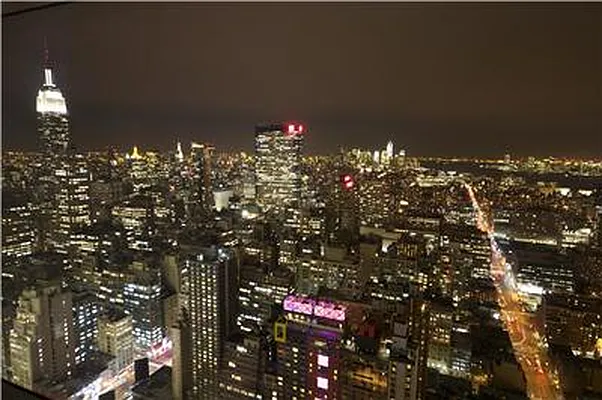 Rented by ConquestAdvisors | media 32