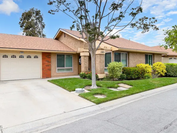 1203 Village 1, Camarillo, CA 93012