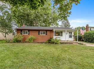 101 Nichols Dr, Saline, MI 48176