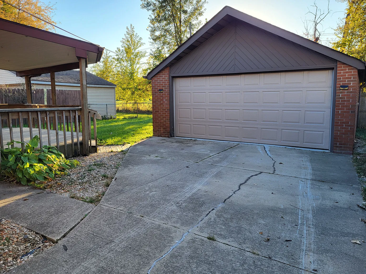 3 bed, 1036 sqft, $1,700 — Photo 4