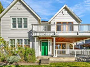 412 State St S, Kirkland, WA 98033