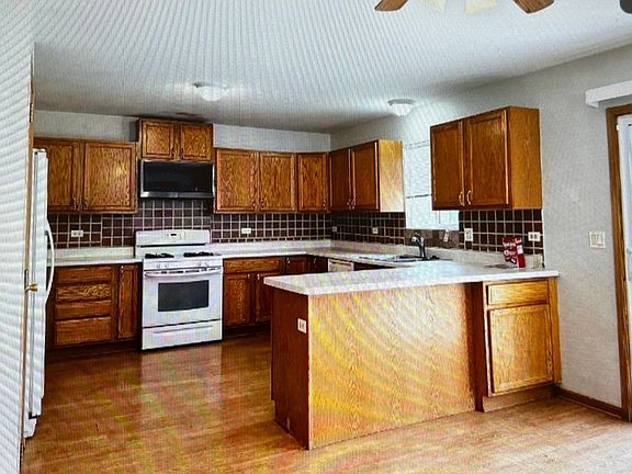4th image of 4447 W Lawn Ave