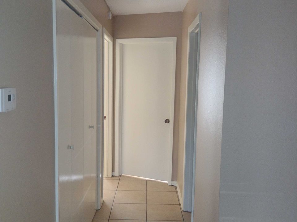 2nd image of 303 S Palm Dr APT 9