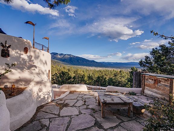 5th image of 156 Cerrito Colorado Rd