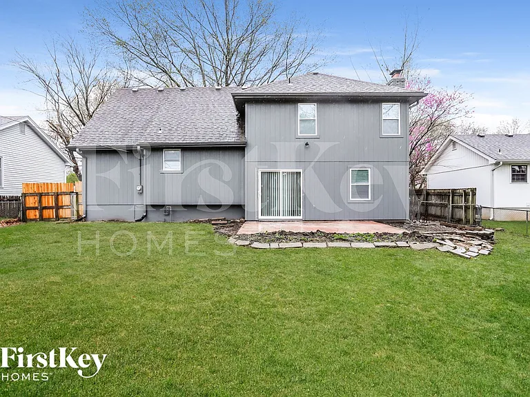 12404 W 100th St — Photo 15