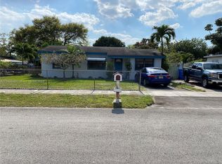 30 Edmund Rd, West Park, FL 33023