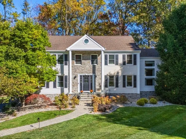 29 Leigh Ct, Randolph Twp., NJ 07869