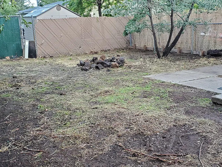 701 E Crestview Ave — Photo 14