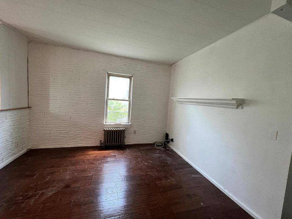 2nd image of 77 Simonson Ave #1R